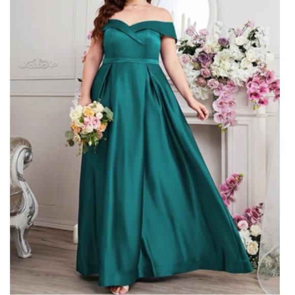 Plus size green off shoulder party formal evening maxi dress - Picture 2 of 7